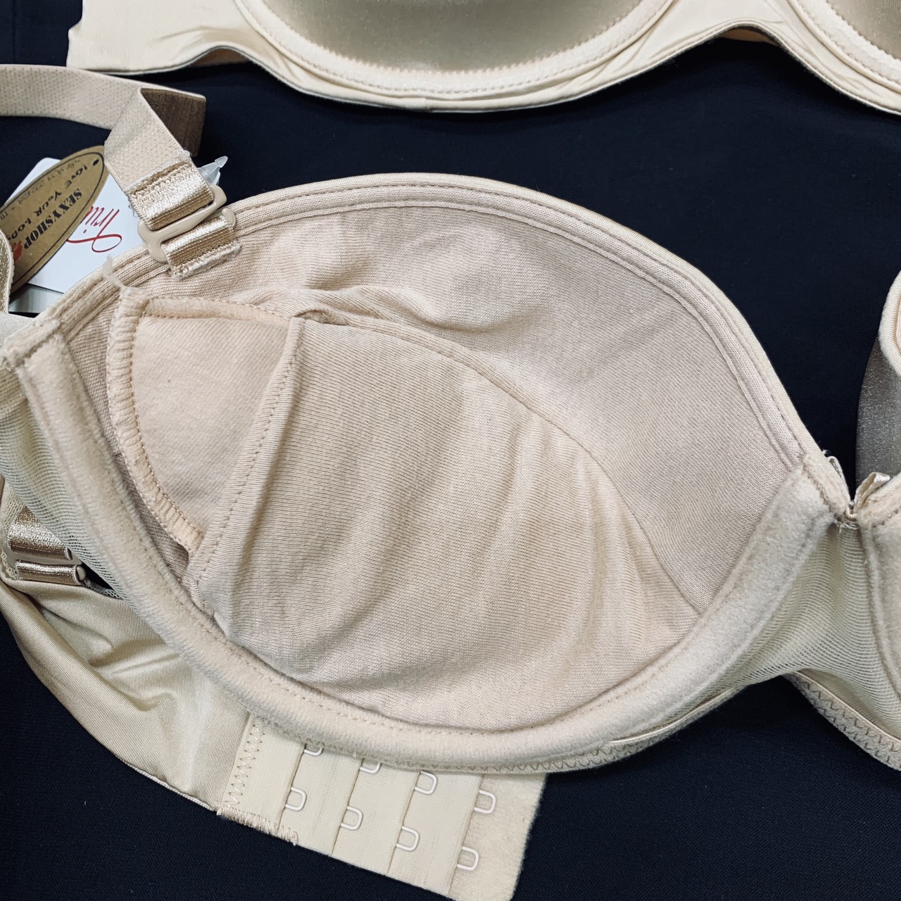 Áo lót cúp ngang Triump.h - Hình ảnh 3